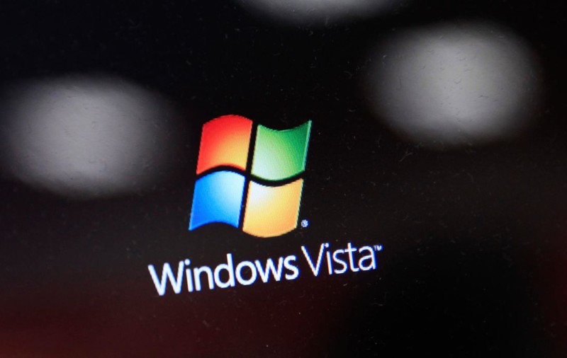 Eroarea amuzantă prin care Windows 11 îi „poartă” pe unii utilizatori direct în 2006