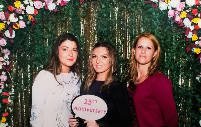 Simona Halep a dat de băut. Party mare cu prietene din tenis și nu numai, pe domeniul lui Ion Țiriac / GALERIE FOTO