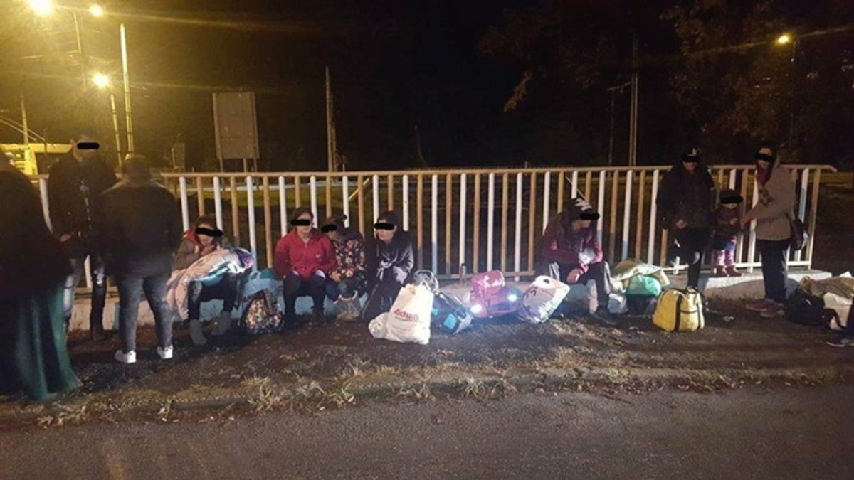 17 migranți găsiți sub un pod din Timișoara