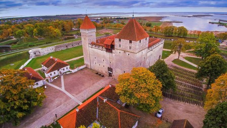 Insula Saremaa și Castelul Kuressare