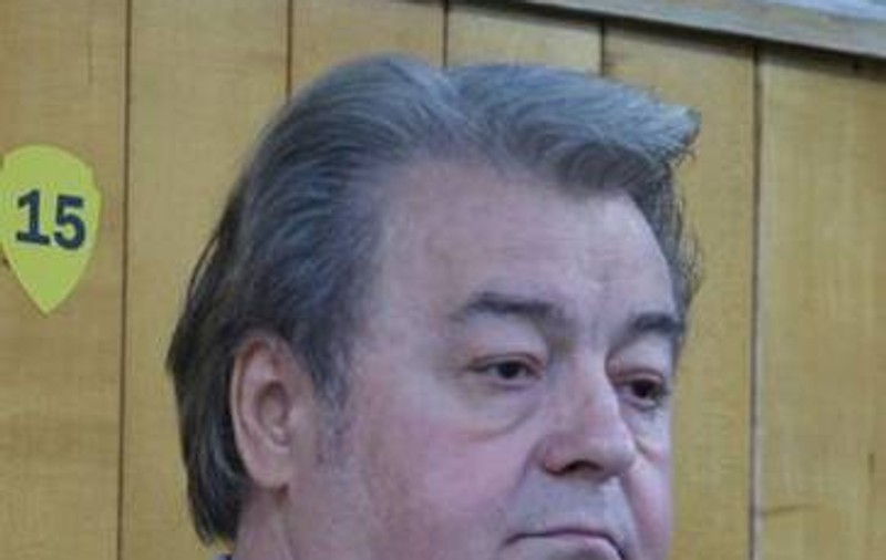Corneliu Vadim Tudor, externat din spital. Politicianul se simte bine, dar o perioadă nu mai apare la tv
