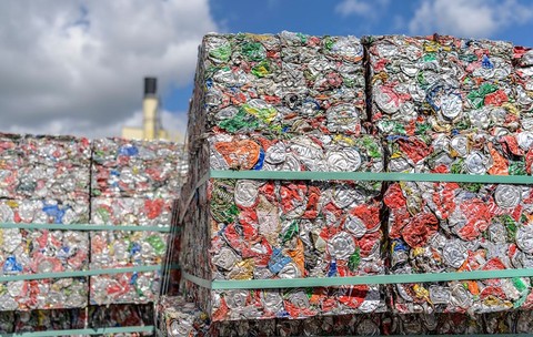 Paradoxul reciclării: facem gestul, dar nu îi cunoaștem valoarea