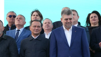 Adrian Câciu (PSD) a fost ministru în perioada 2021-2024. Mai întâi a fost ministru de Finanțe în Guvernul Ciucă (noiembrie 2021-iunie 2023), apoi a fost ministru al Proiectelor Europene în Guvernul Ciolacu (iunie 2023-decembrie 2024)