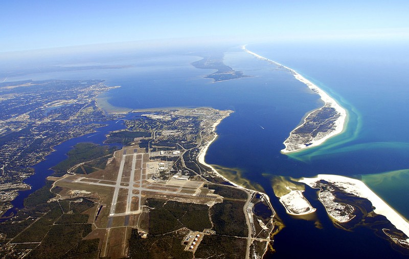 Mesajul sauditului care a ucis trei persoane în atacul armat de la baza militară din Florida: ”America s-a transformat în națiunea răului”