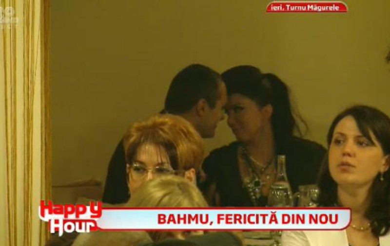 ADRIANA BAHMUŢEANU s-a afişat cu noul iubit, Mihai, la nunta lui Florin Vasilică