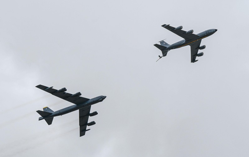 Două bombardiere americane interceptate de ruși deasupra Mării Barents au aterizat la Baza Kogălniceanu. Ce misiune au