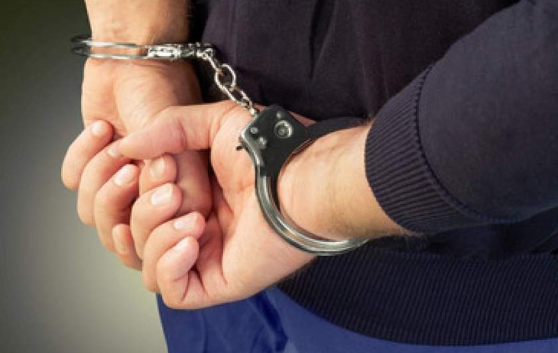 Un infractor a fost ridicat de polițiști chiar din sediul Serviciului de Evidență a Populației!