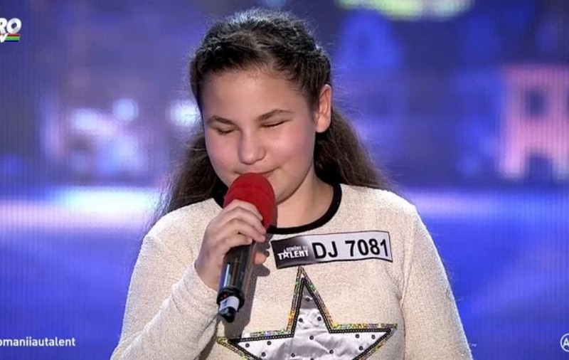 Fetița oarbă care a cucerit inimile juraților de la "Românii au talent"