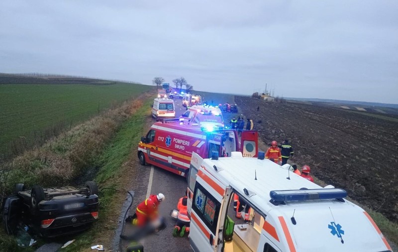 Mama copilului de 3 ani mort în accidentul provocat intenționat de soțul ei a văzut în direct tragedia: „Tati, tati nu mai mâna maşina”