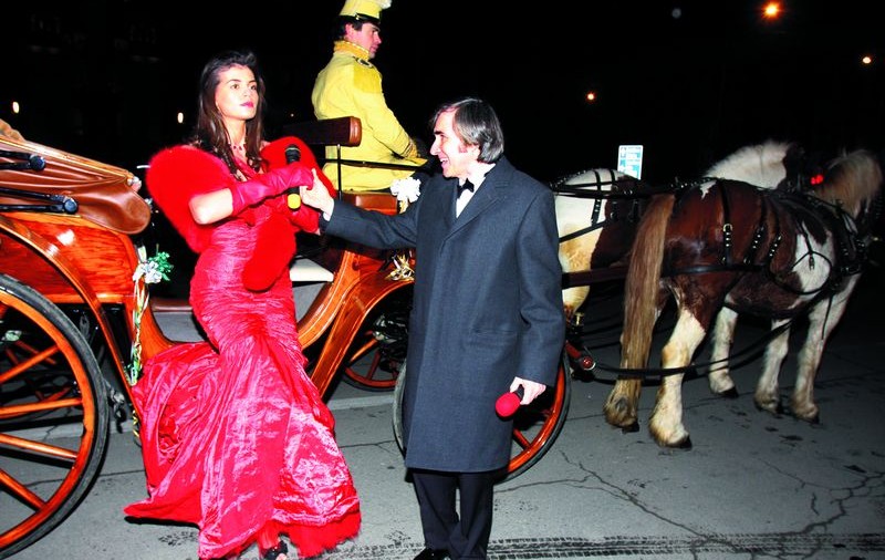 Adusă la bal cu trăsura