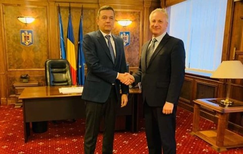 Un fost consilier al lui Sorin Grindeanu îi cere public acestuia să nu blocheze România: „Istoria nu va reține cine și-a salvat partidul”