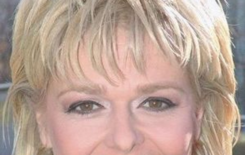 Iuliana Marciuc lucrează la o carte cu numele emisiunii ei