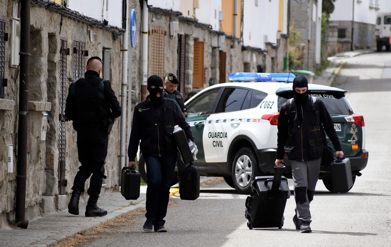 Alertă la granița Spaniei cu Franța! Poliția spaniolă a împușcat un bărbat care a strigat "Allah Akbar"