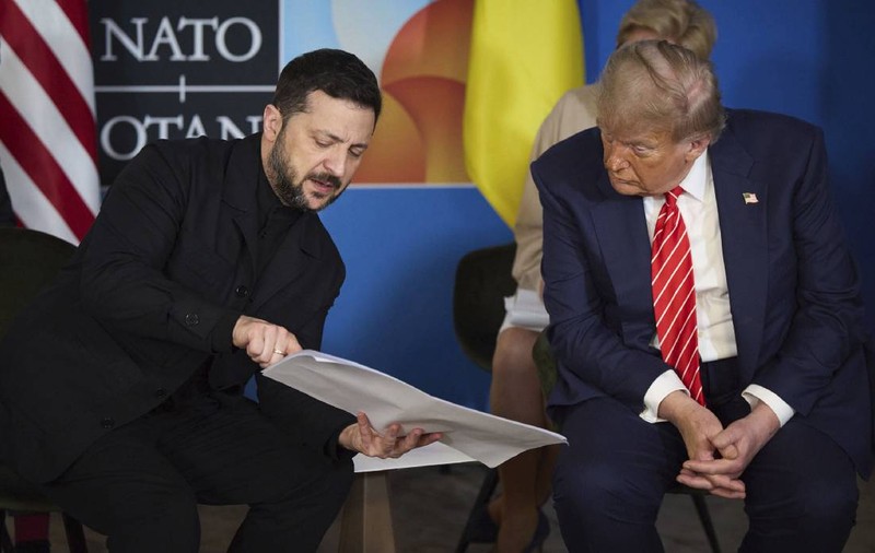 Donald Trump vrea ca NATO să plătească armele americane pentru Ucraina. Doar că nu e atât de simplu