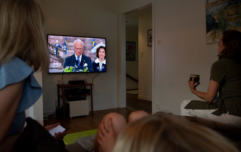 Regele Suediei recunoaște la TV că țara sa a abordat greșit pandemia de COVID: „Cred că am eșuat!”