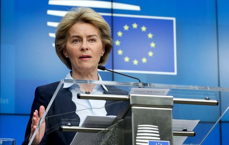 Președinta Comisiei Europene propune suspendarea fondurilor europene pentru țările care nu respectă drepturile persoanelor LGBT