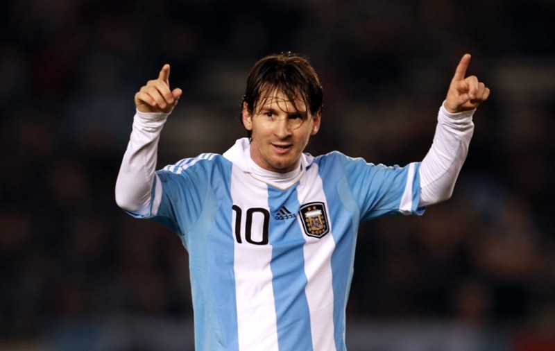 Messi: „Nu-mi place să ies în evidenţă ca Ronaldo”
