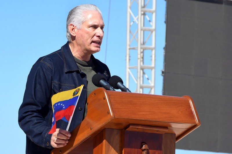 Miguel Diaz-Canel, prim-secretarul Partidului Comunist Cubanez, ține un discurs la un miting pro-Maduro Foto: Profimedia