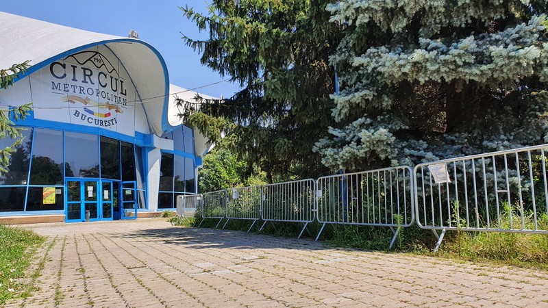 Nimeni nu mai așteaptă la vaccinare la Circul Metropolitan