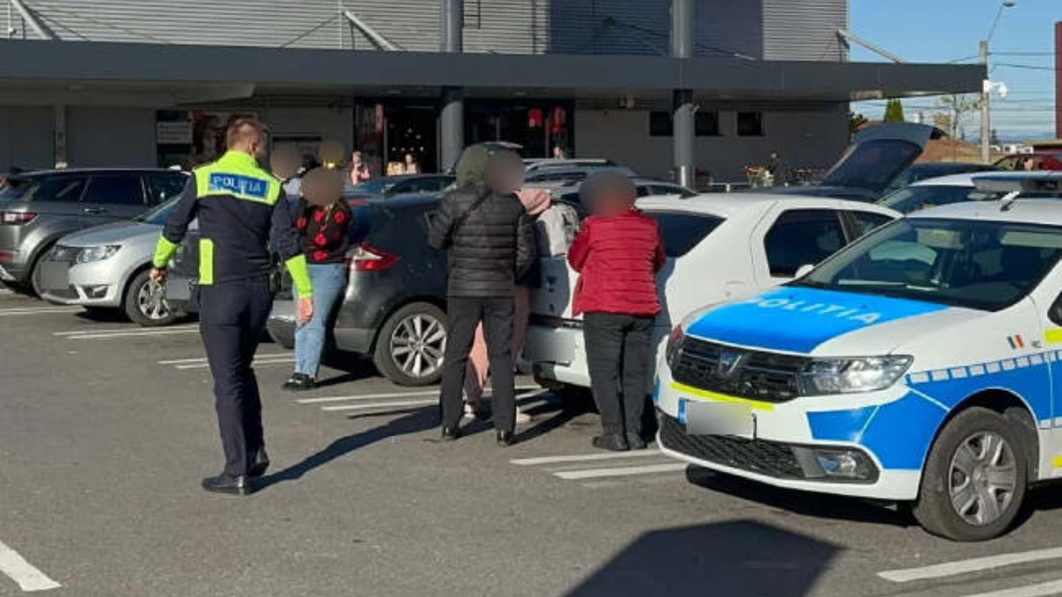 Doar intervenția poliției a calmat spiritele. Foto: Bihor Online.