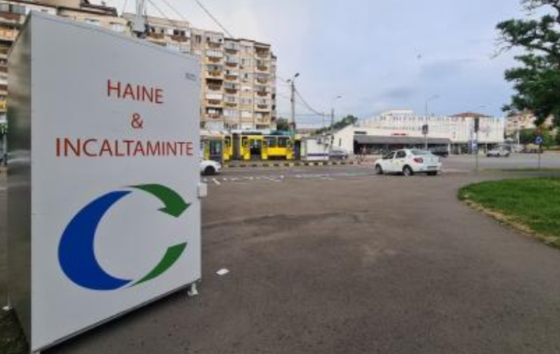 Primăria Oradea va amplasa 100 de containere speciale pentru colectarea deșeurilor textile în 2025