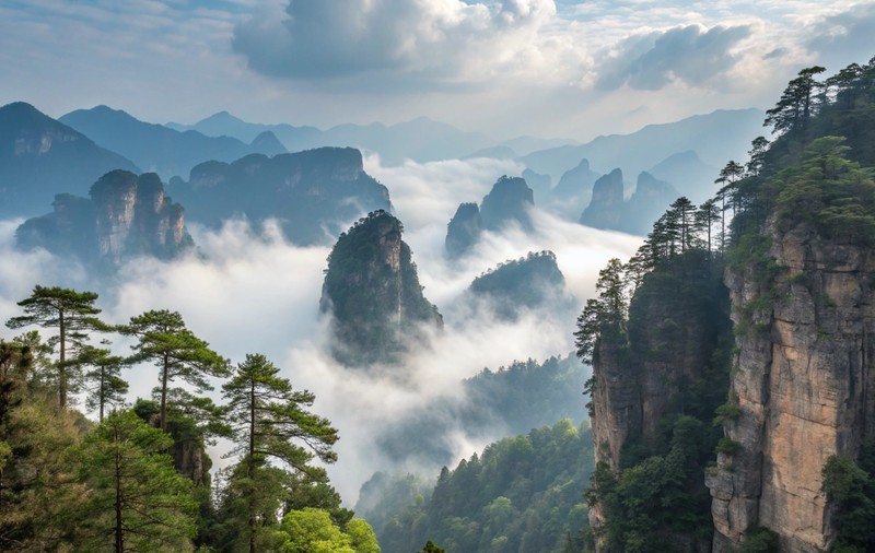 Numărul românilor care vizitează China a crescut cu 78% în 2025. Câți turiști chinezi au sosit în România