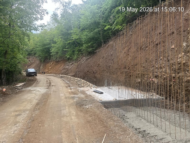 Lucrări complexe de consolidare pe Drumul Regelui Foto: Facebook/ Consiliul Județean Arad