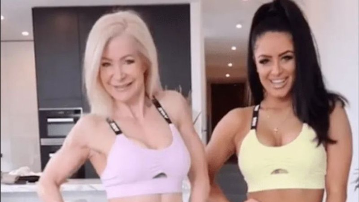 Bunica și nepoata "fitness", vedete pe rețelele de socializare. Fac furori cu felul în care arată