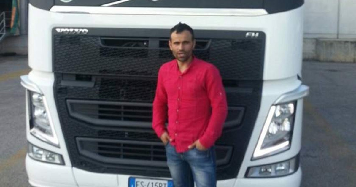 Doi frați au murit în aceeași zi, din același motiv! Unul s-a părădit în Italia, celălalt în România. Nicușor Rusu era șofer de tir