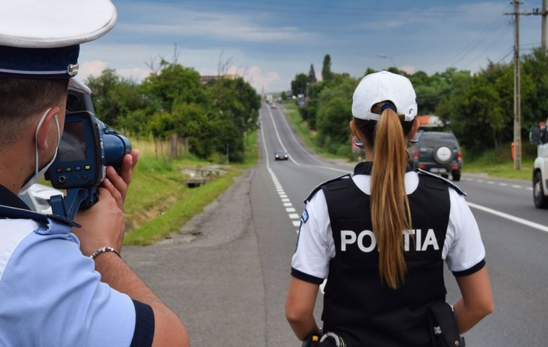 Radarul te-a prins de mai multe ori într-o zi: câte amenzi primești