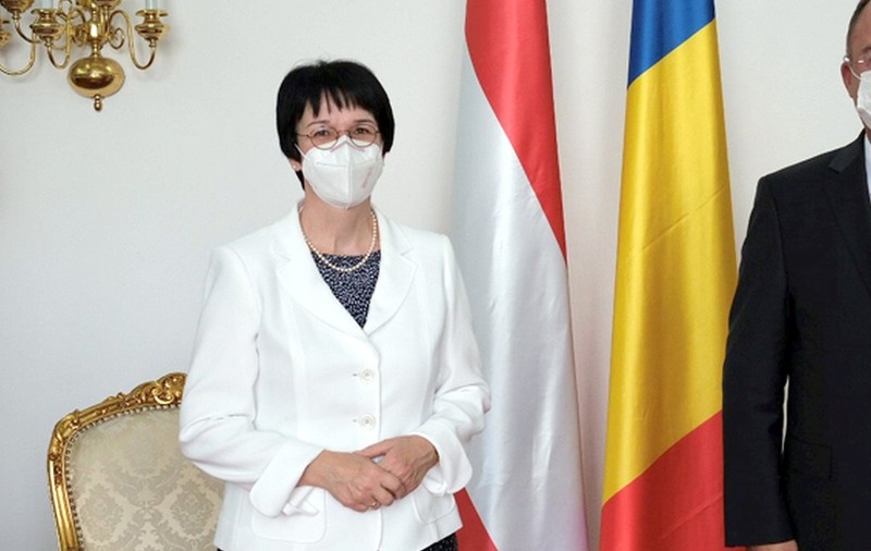 „Adelheid Folie a suferit o intervenție chirurgicală”. Precizările Ambasadei Austriei după absența acesteia de la întâlnirea cu Klaus Iohannis