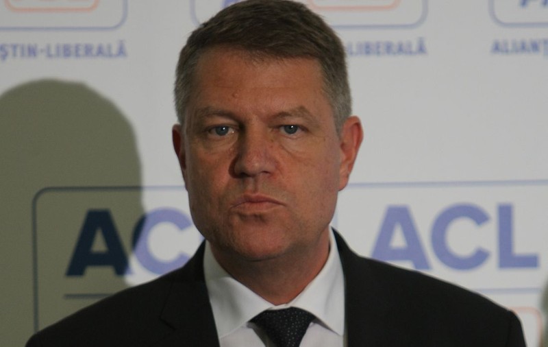 Klaus Iohannis: "Domnul Ponta nu vrea să se întâlnească cu mine, dar eu vreau să mă uit în ochii lui"