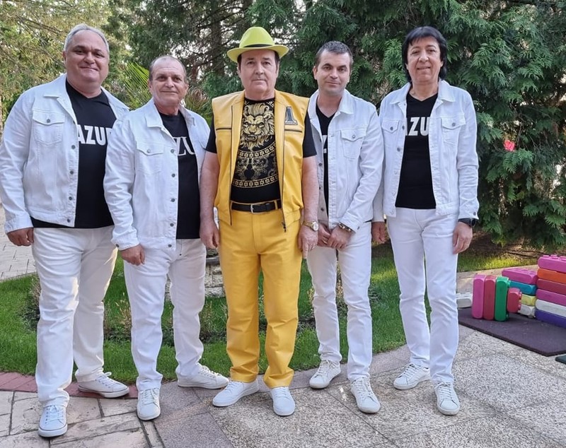 Nelu Vlad, internat în spital după ce i s-a făcut rău pe scenă: „Mi-am pierdut și vederea”. Solistul trupei Azur a dezvăluit diagnosticul medicilor