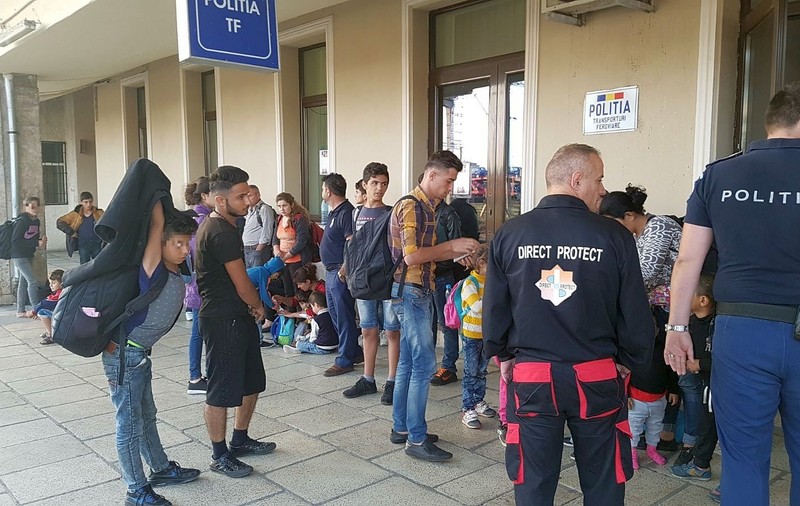 Zeci de migranți, prinși în gara din Timișoara. Au vrut să ajungă cu trenul în Occident