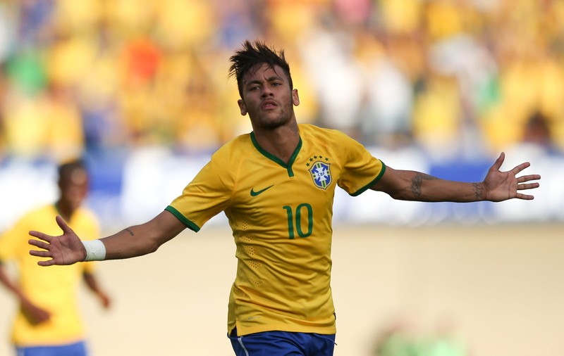 VIDEO / Neymar a speriat toată Brazilia: s-a prăbuşit pe gazon la un antrenament!