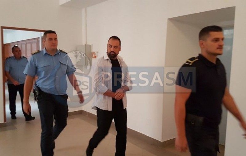 VIDEO / Răzvan Rentea a fost condamnat pe viaţă. Anul trecut, și-a ucis părinții și bunica