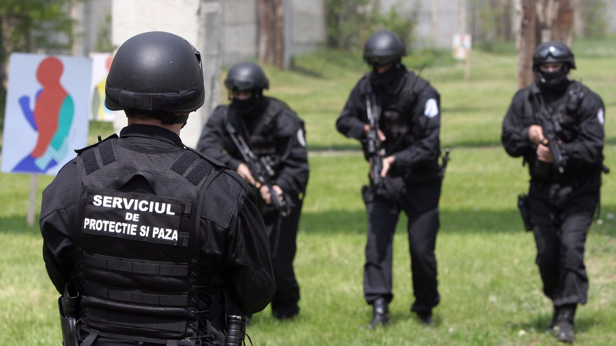 SPP a donat măști și combinezoane la Suceava, din banii angajaților. Câte materiale de protecție s-au strâns