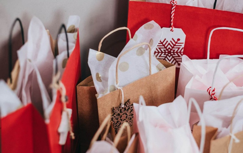 Cum să profiți de Black Friday pentru cadourile de sărbători - sfaturi pentru a cumpăra din timp cadouri de Crăciun la reduceri
