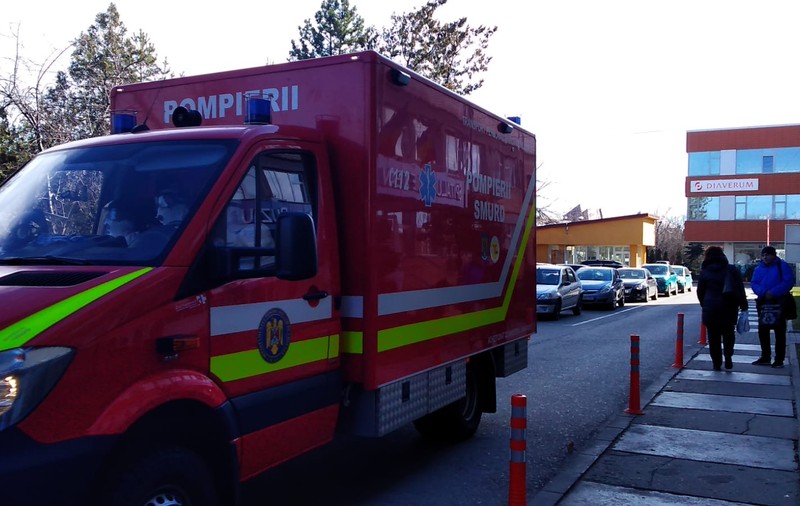 UPDATE. Tânără cu febră, tuse și dureri musculare, transferată de la Buzău la ”Matei Balș”, în Capitală
