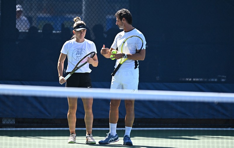 Ce i-a spus antrenorul Patrick Mouratoglou Simonei Halep, înainte ca sportiva să ia suplimentul contaminat cu roxadustat