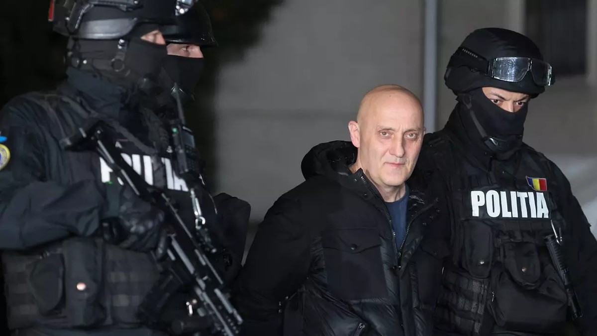 Horațiu Potra în cătuse