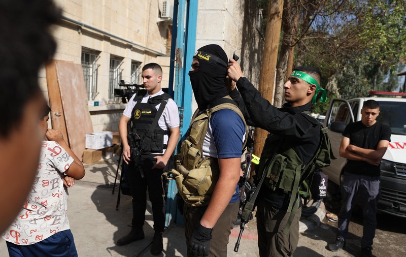 Un lider al Hamas care „și-a înscenat moartea” în 2014 face parte „100%” din echipa care a planificat asaltul din 7 octombrie, cred spionii israelieni