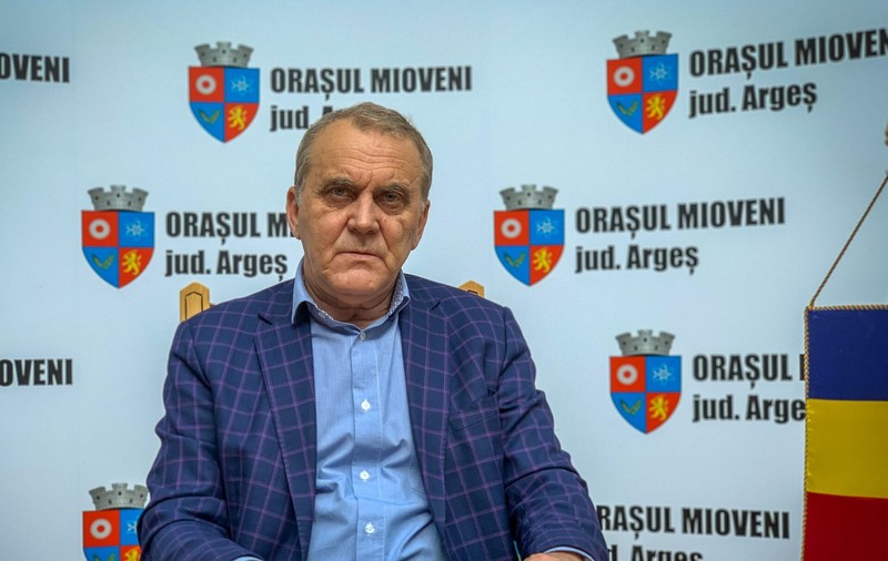 Ion Georgescu, primarul suspendat din Mioveni, rămâne în arest preventiv