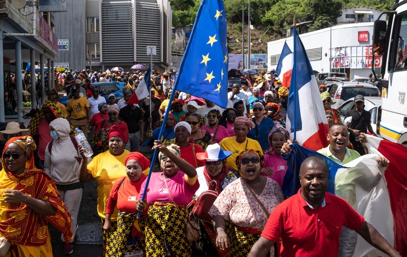 Franța nu va mai acorda cetățenie la naștere celor din Mayotte, în încercarea de a reduce migrația