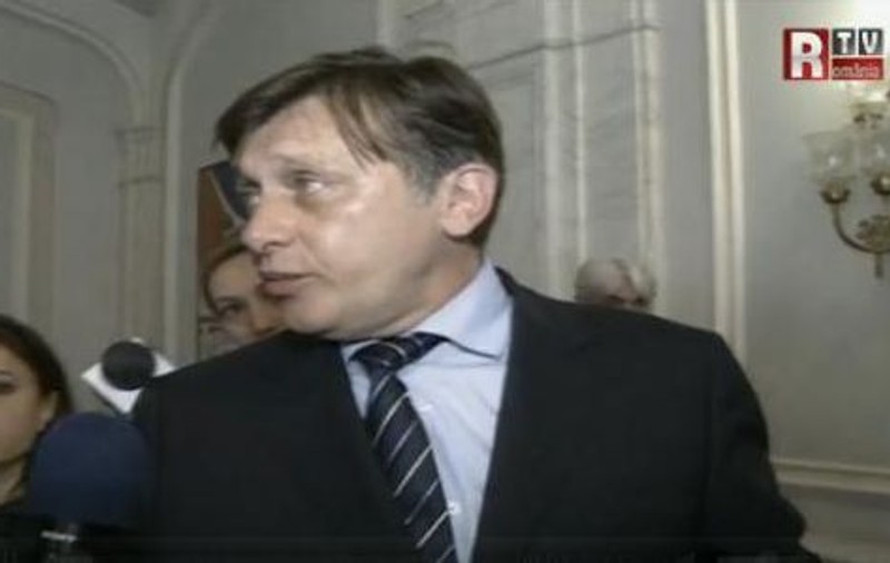 Crin Antonescu, CRIZA DE NERVI! Uite-l pe liderul PNL în culmea furiei! | VIDEO
