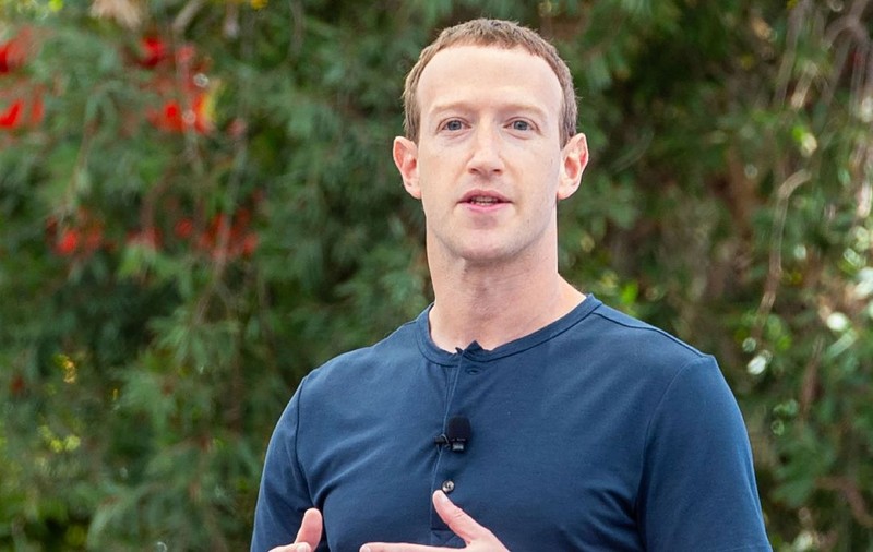 Mark Zuckerberg a găsit un leac pentru singurătate și vrea ca toată lumea să-i accepte prietenii roboți