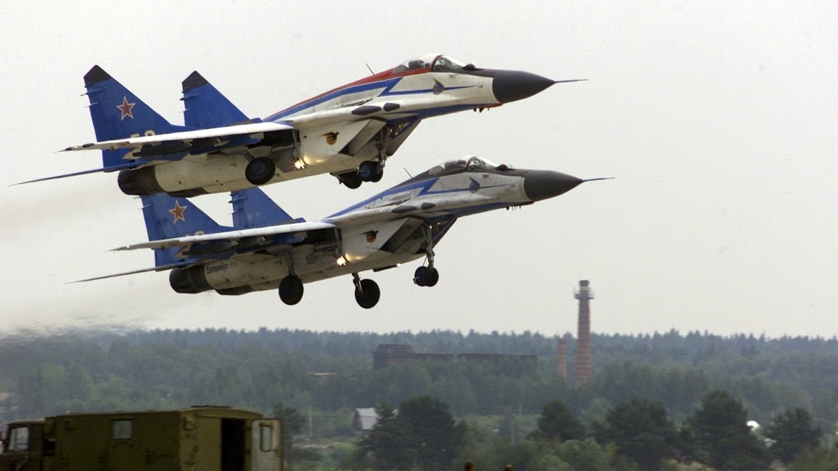 Două avioane rusești MIG 29