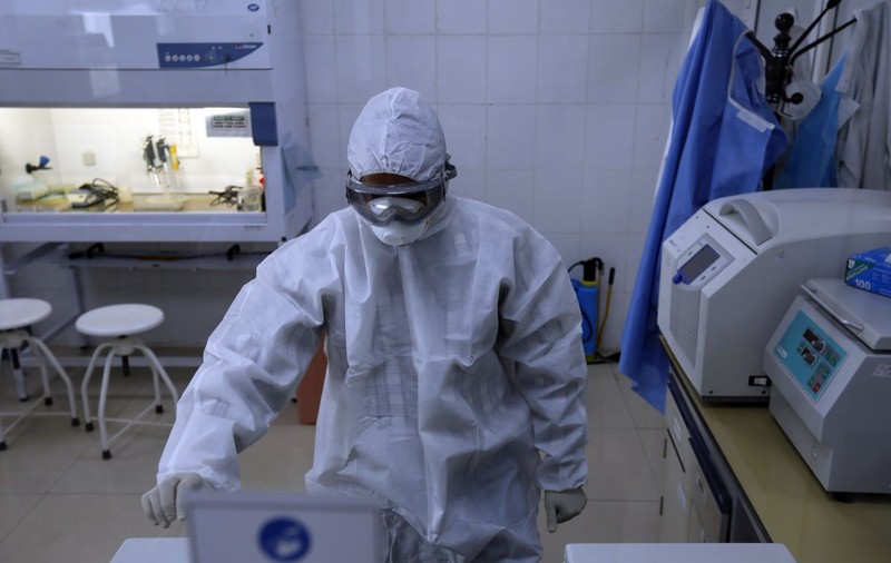 Ştiința nu minte: Dovezile care arată clar că noul coronavirus nu a fost creat în laborator