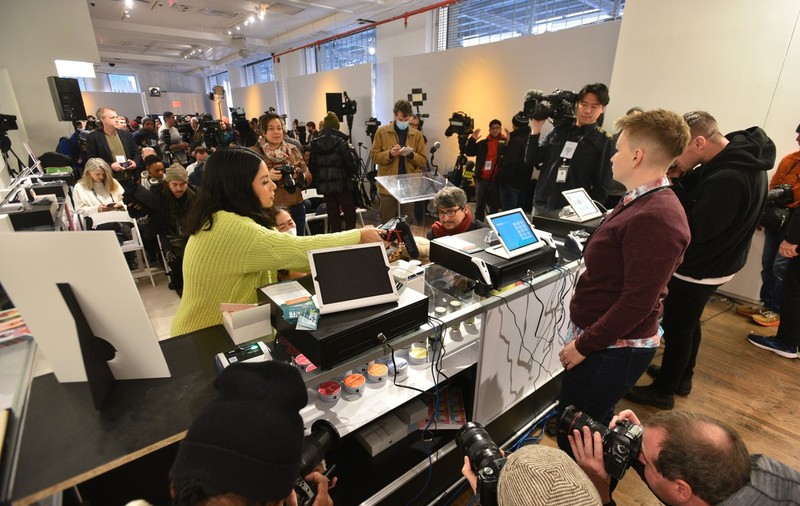 Premieră la New York. S-a deschis primul magazin care vinde canabis legal. VIDEO
