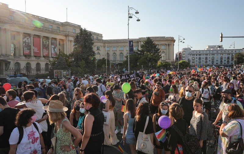 ACCEPT anunță că va contesta în instanță amenda primită de la Jandarmerie, după marșul Bucharest Pride